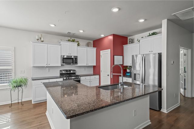 201 Craigflower Ct., Longs, SC 29568