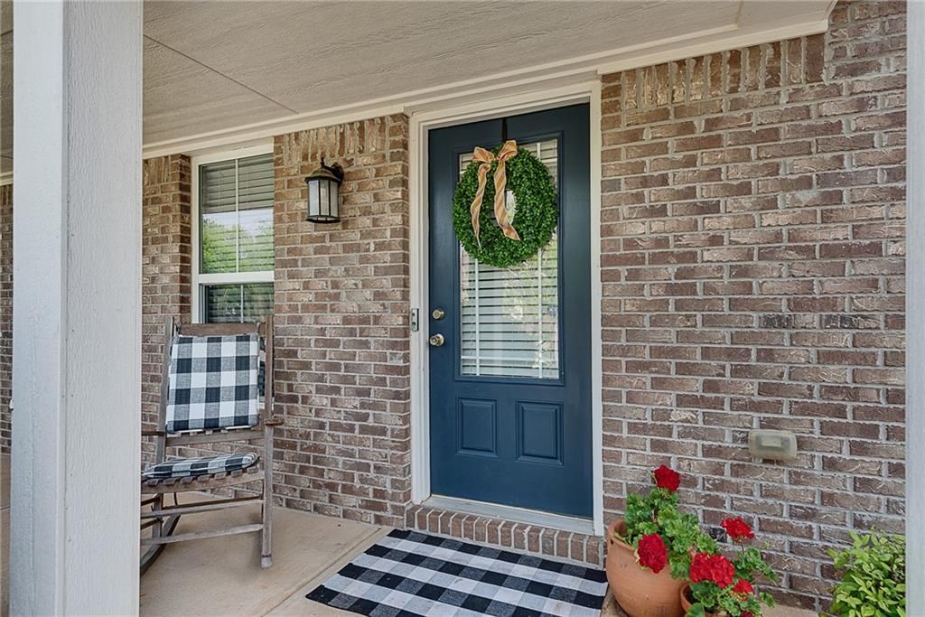 5437 Blossom Brook Drive, Sugar Hill, GA 30518