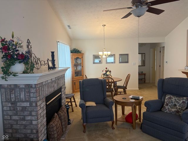 166 Lake View Court, Avon, IN 46123