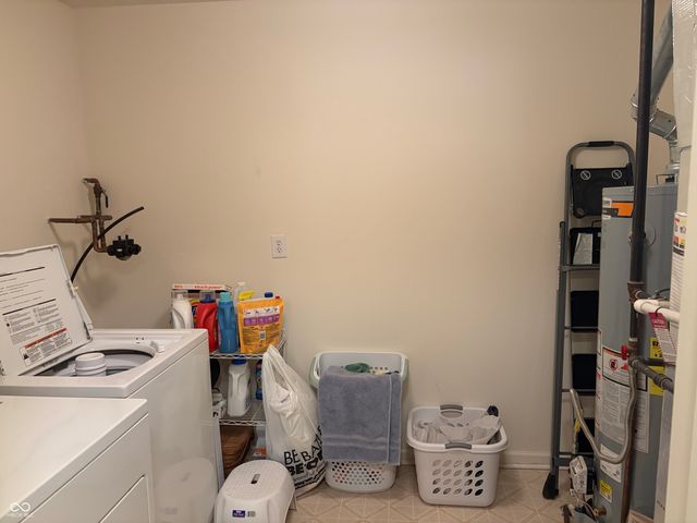 166 Lake View Court, Avon, IN 46123