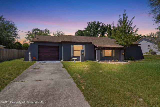 11208 Portsmouth Street, Spring Hill, FL 34609