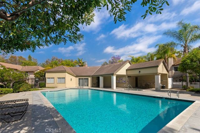 24392 Kingston Court 72, Laguna Hills, CA 92653