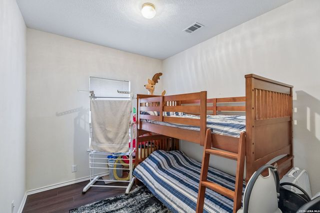 2611 Rogers Frk, San Antonio, TX 78258