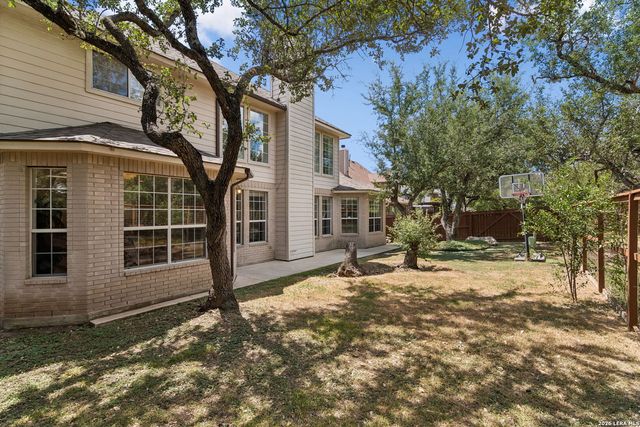 2611 Rogers Frk, San Antonio, TX 78258
