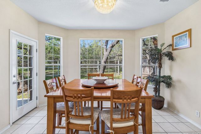 2611 Rogers Frk, San Antonio, TX 78258