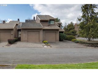 12706 Sw BARBERRY Dr, Beaverton, OR 97008