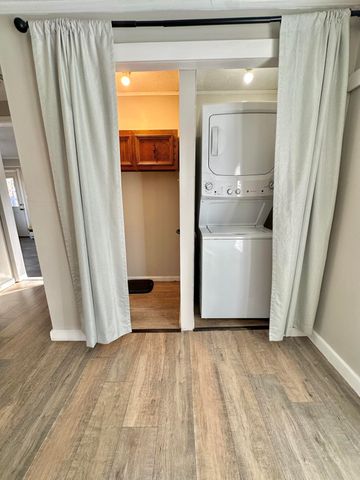 1511 Cedar ST, Clifton Forge, VA 24422