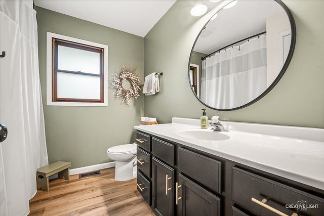 316 Old Mill Lane, Hampshire, IL 60140