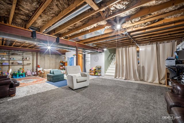 316 Old Mill Lane, Hampshire, IL 60140
