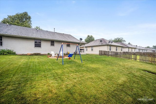 316 Old Mill Lane, Hampshire, IL 60140