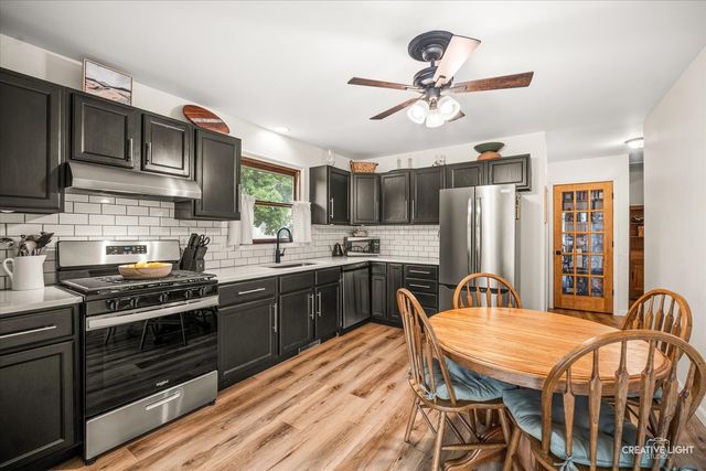 316 Old Mill Lane, Hampshire, IL 60140