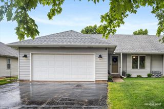 316 Old Mill Lane, Hampshire, IL 60140