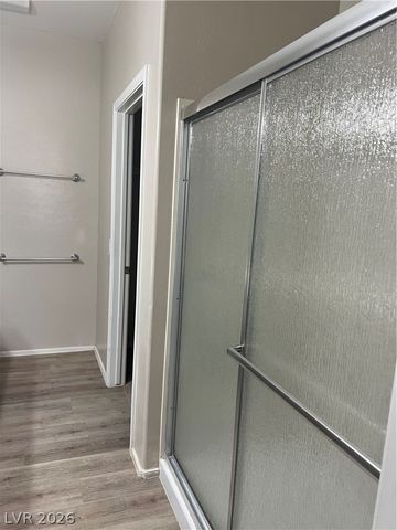 6092 Fox Creek Avenue, Las Vegas, NV 89122