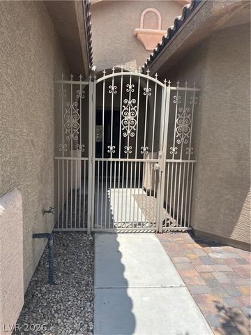 6092 Fox Creek Avenue, Las Vegas, NV 89122