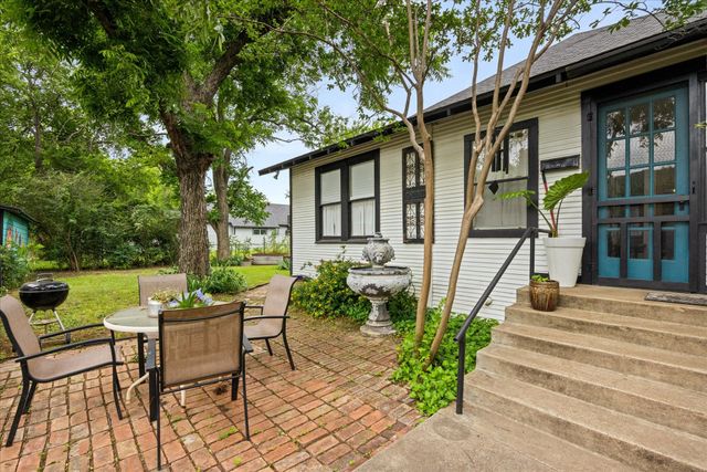 708 N Anglin Street, Cleburne, TX 76031