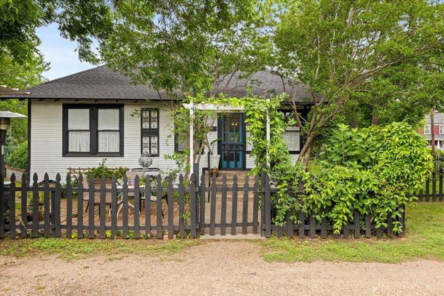 708 N Anglin Street, Cleburne, TX 76031