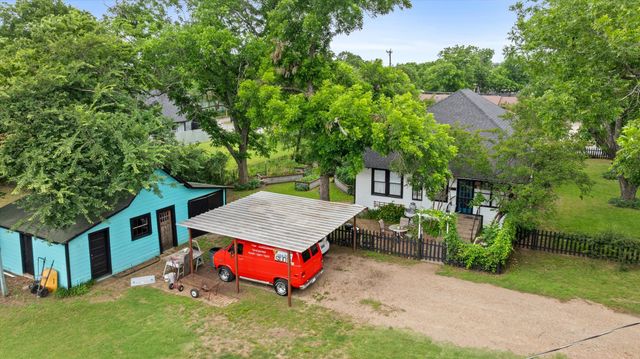 708 N Anglin Street, Cleburne, TX 76031
