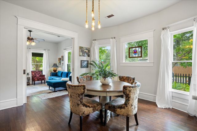 708 N Anglin Street, Cleburne, TX 76031