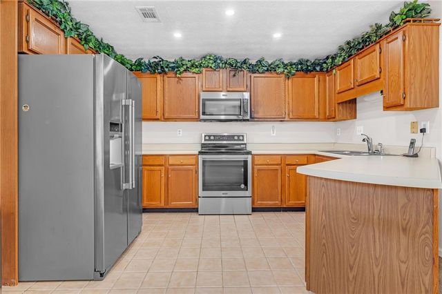 3357 Salem Cove Trail SE, Conyers, GA 30013