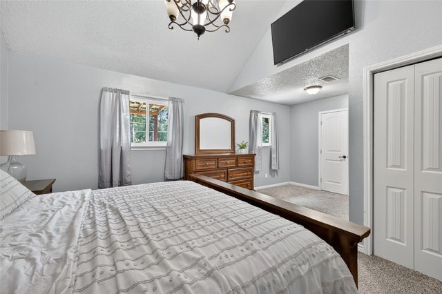 2103 Diane Street, Pinehurst, TX 77362