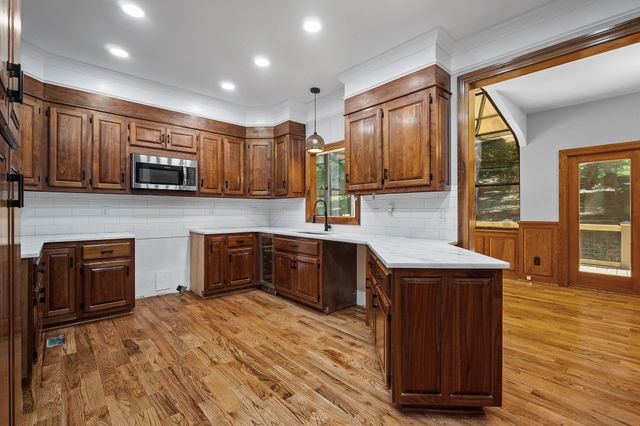186 Hickory Blvd, Mcminnville, TN 37110