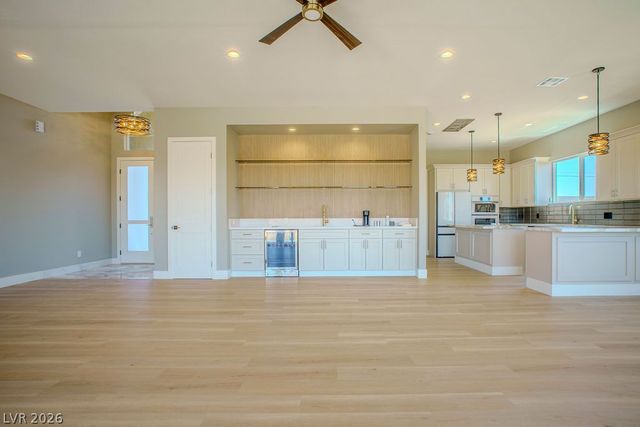 1840 Old West Avenue, Pahrump, NV 89048