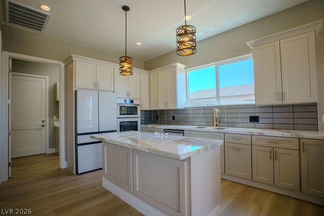 1840 Old West Avenue, Pahrump, NV 89048
