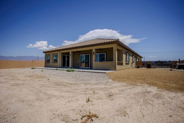 1840 Old West Avenue, Pahrump, NV 89048