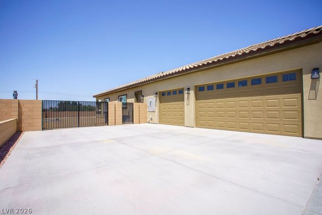 1840 Old West Avenue, Pahrump, NV 89048