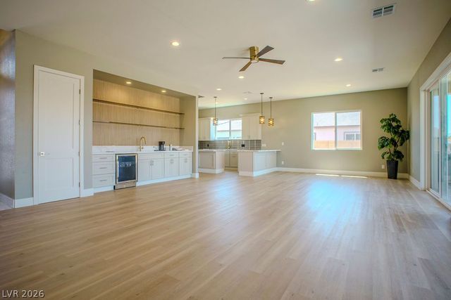 1840 Old West Avenue, Pahrump, NV 89048