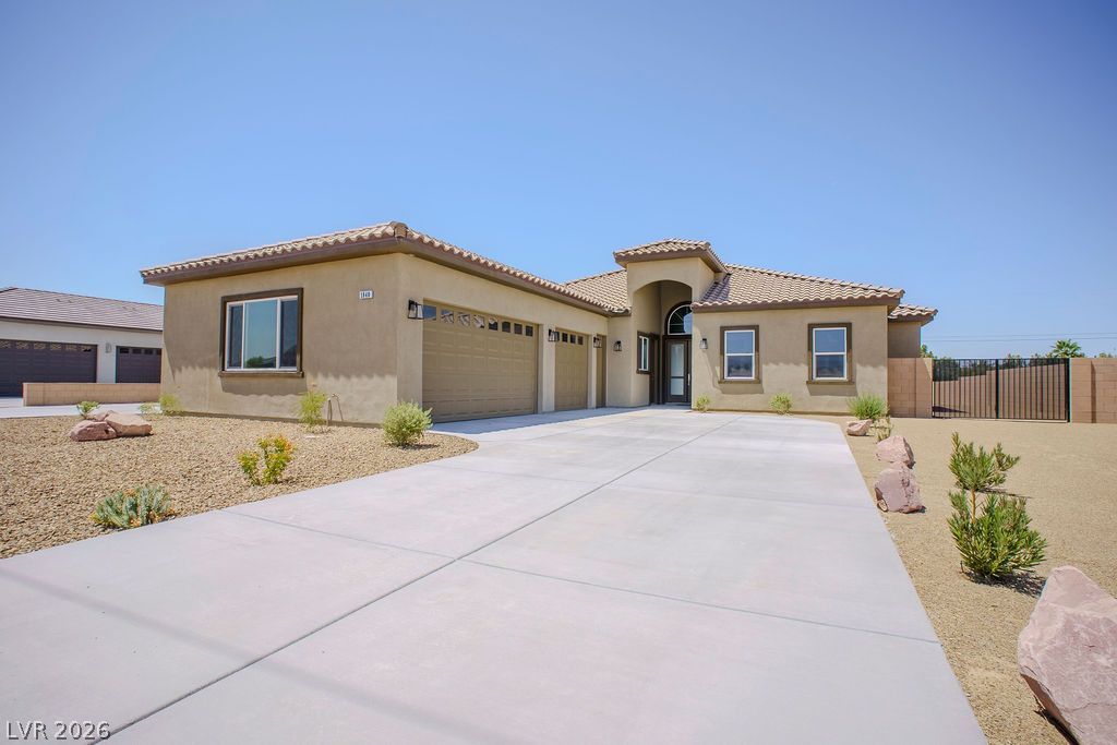 1840 Old West Avenue, Pahrump, NV 89048