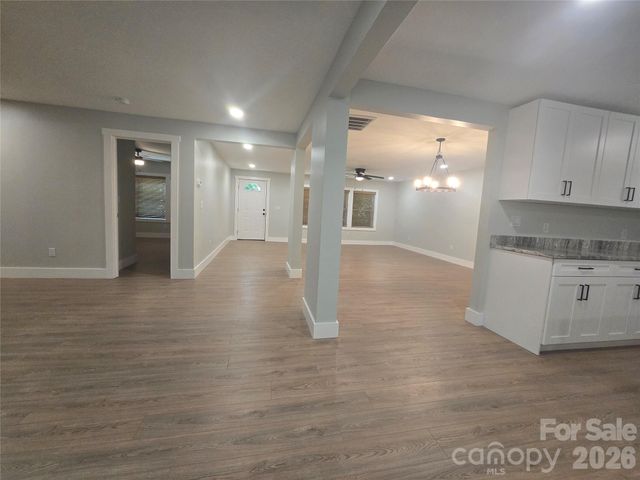 182 US 221 Business Extension N 3, Marion, NC 28752