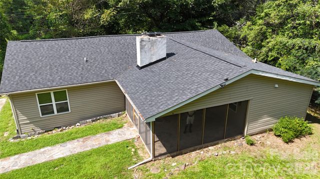 182 US 221 Business Extension N 3, Marion, NC 28752