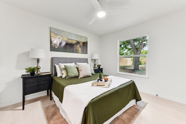 7503 Carriage DR, Austin, TX 78752