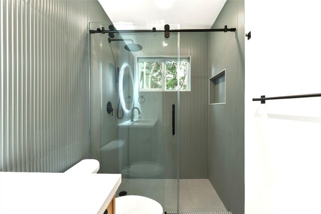 7503 Carriage DR, Austin, TX 78752