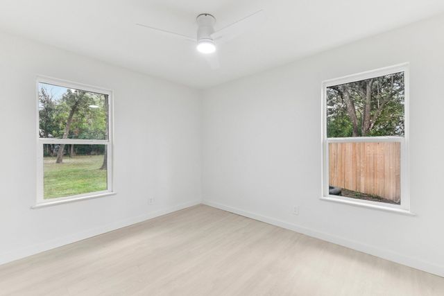 7503 Carriage DR, Austin, TX 78752