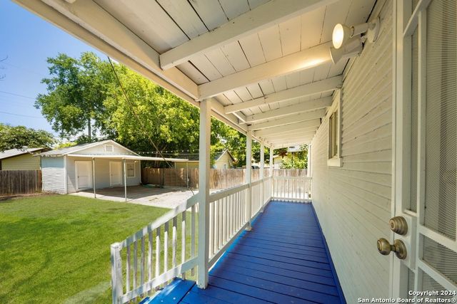 1031 SCHLEY AVE, San Antonio, TX 78210