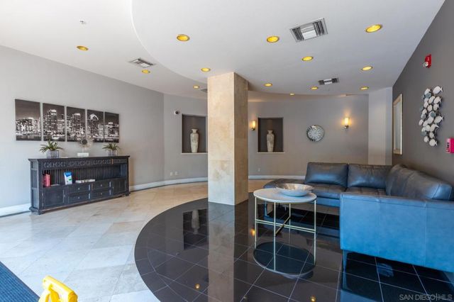 350 K St 308, San Diego, CA 92101