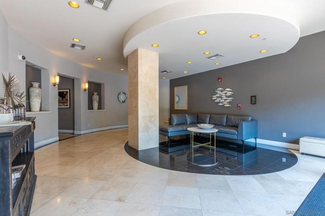 350 K St 308, San Diego, CA 92101