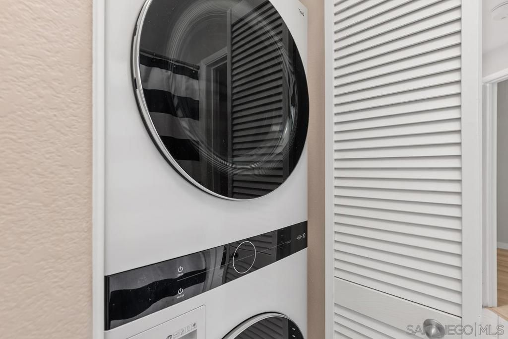 Image 13 of property listing at 350 K St 308, San Diego, CA 92101