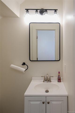 751 Dupont Street, Flint, MI 48504