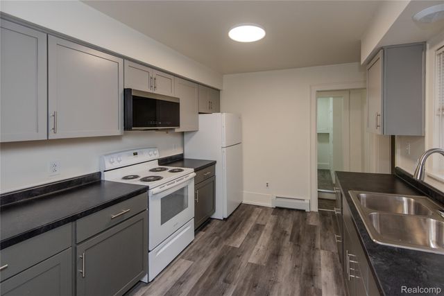 751 Dupont Street, Flint, MI 48504