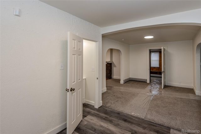 751 Dupont Street, Flint, MI 48504