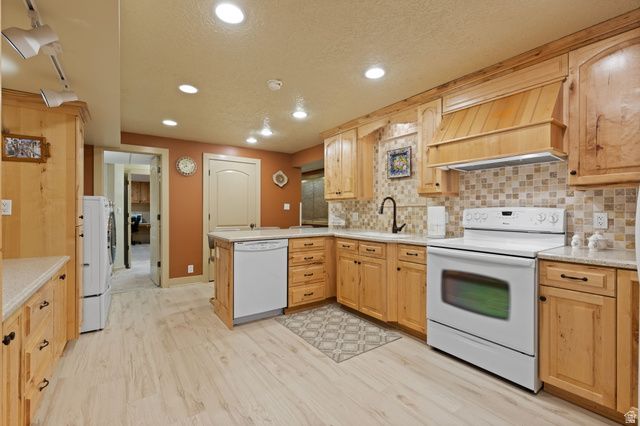 4840 S QUAILSTONE CIR, Taylorsville, UT 84118