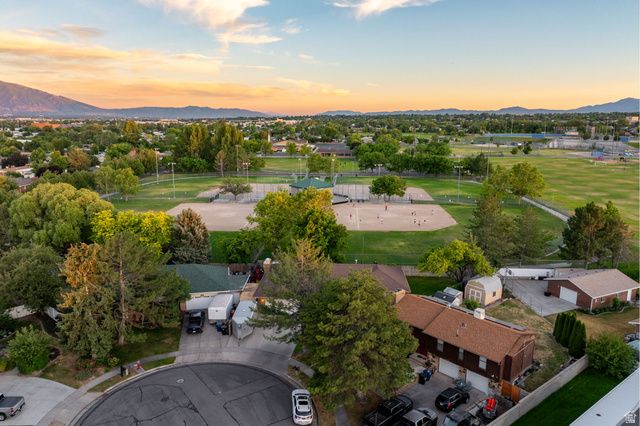 4840 S QUAILSTONE CIR, Taylorsville, UT 84118