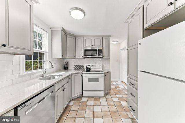 5 YORK RD, Wilmington, DE 19803