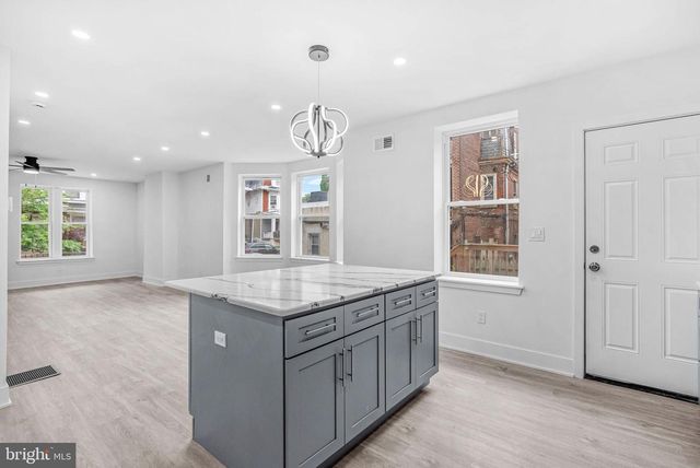 10 W POMONA ST, Philadelphia, PA 19144