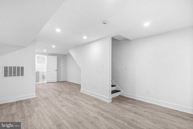 10 W POMONA ST, Philadelphia, PA 19144