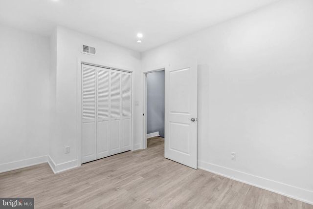 10 W POMONA ST, Philadelphia, PA 19144