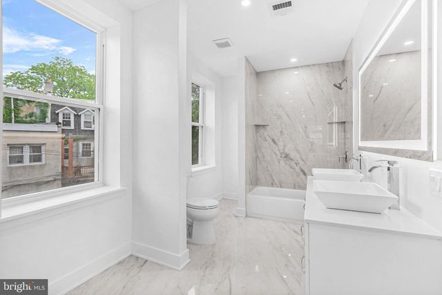 10 W POMONA ST, Philadelphia, PA 19144